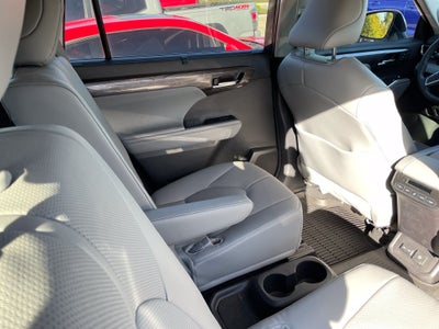 2024 Toyota Highlander Limited