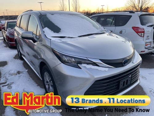 2025 Toyota Sienna XLE