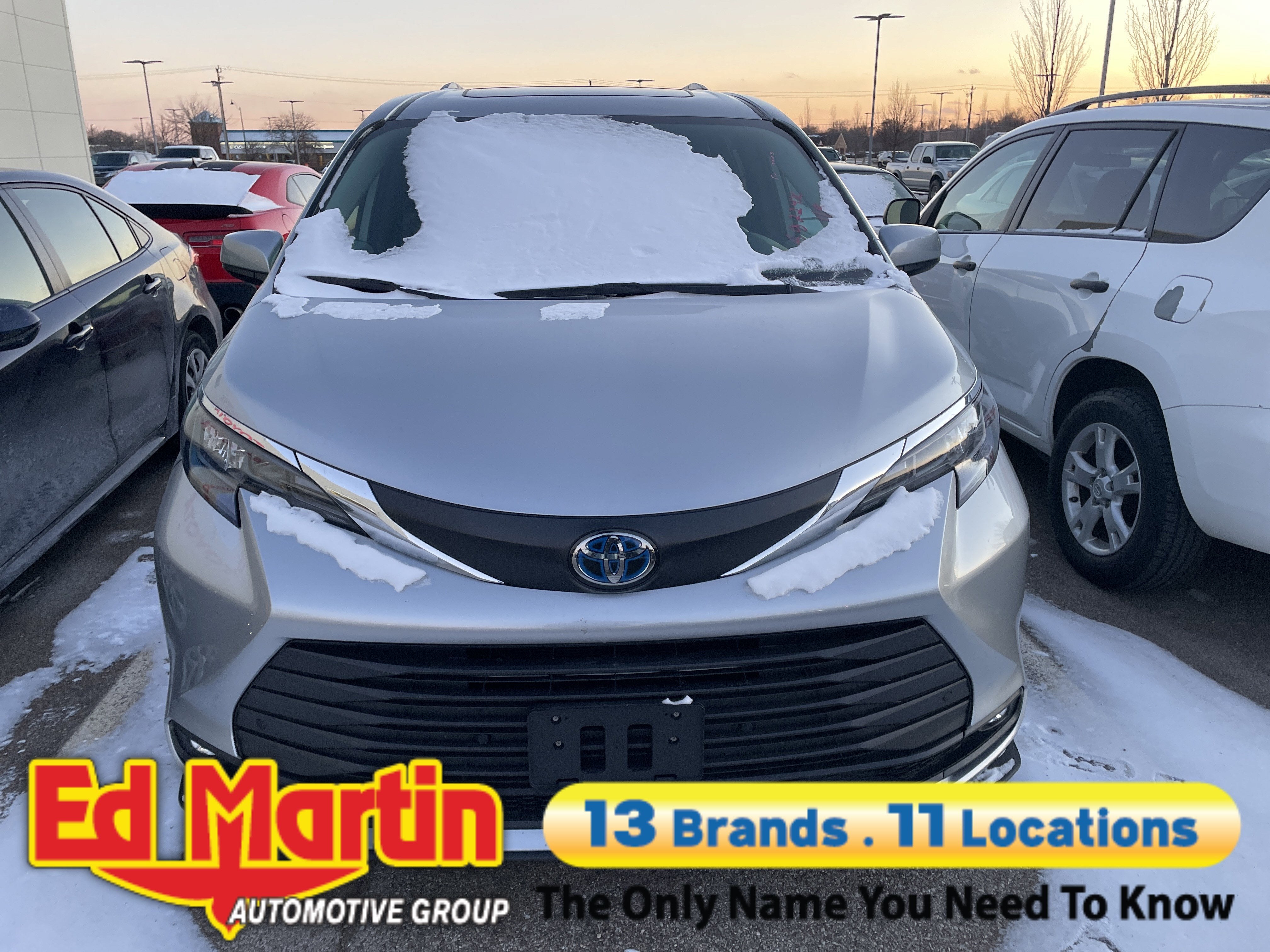 2025 Toyota Sienna XLE