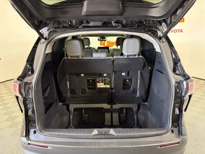 2026 Toyota Sienna XLE 8 Passenger