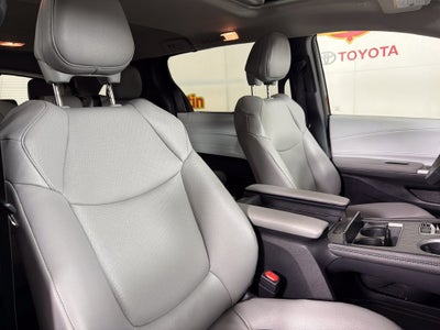2026 Toyota Sienna XLE 8 Passenger