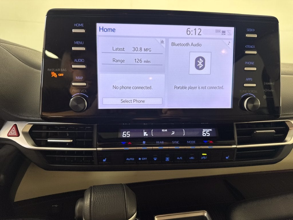 2023 Toyota Sienna XLE 7 Passenger