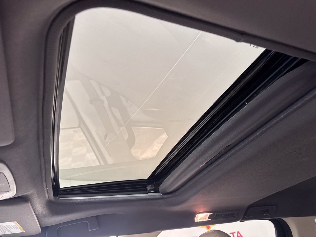 2023 Toyota Sienna XLE 7 Passenger