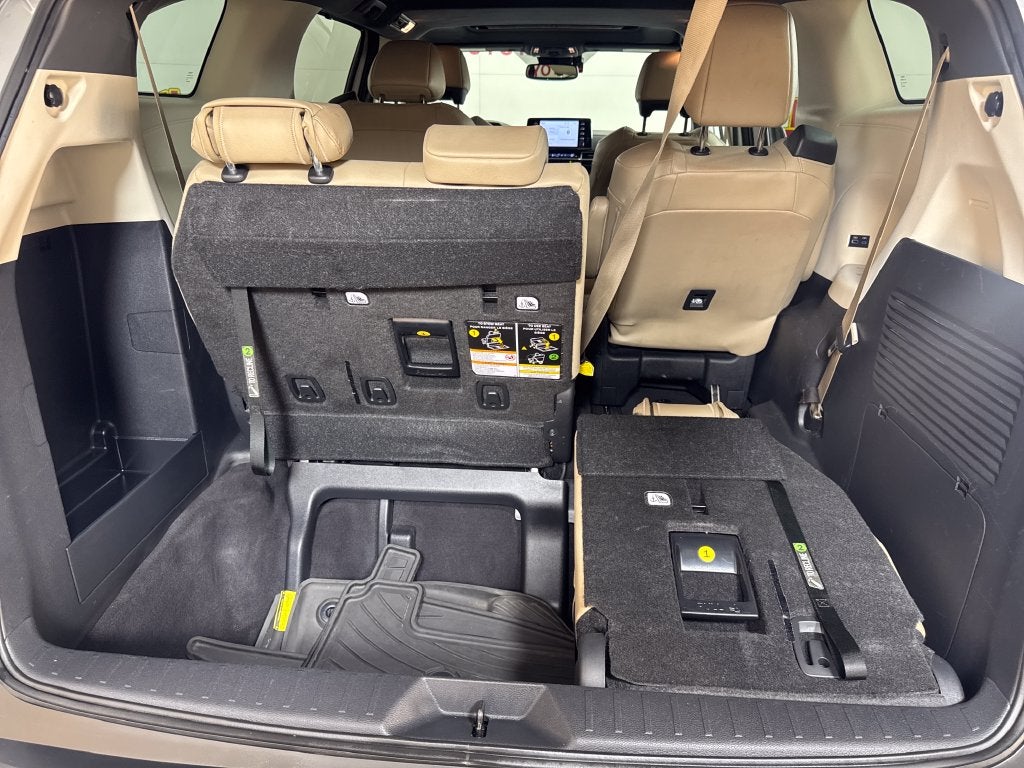 2023 Toyota Sienna XLE 7 Passenger