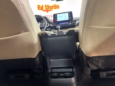 2023 Toyota Sienna XLE 7 Passenger