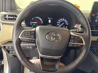 2023 Toyota Sienna XLE 7 Passenger