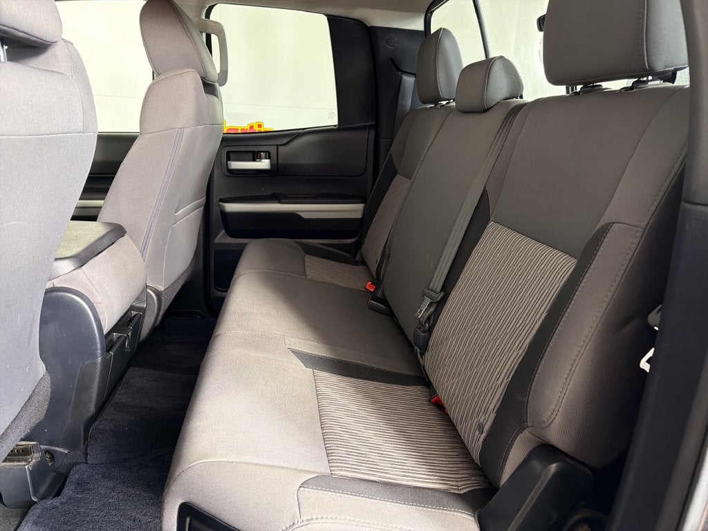 2014 Toyota Tundra SR5