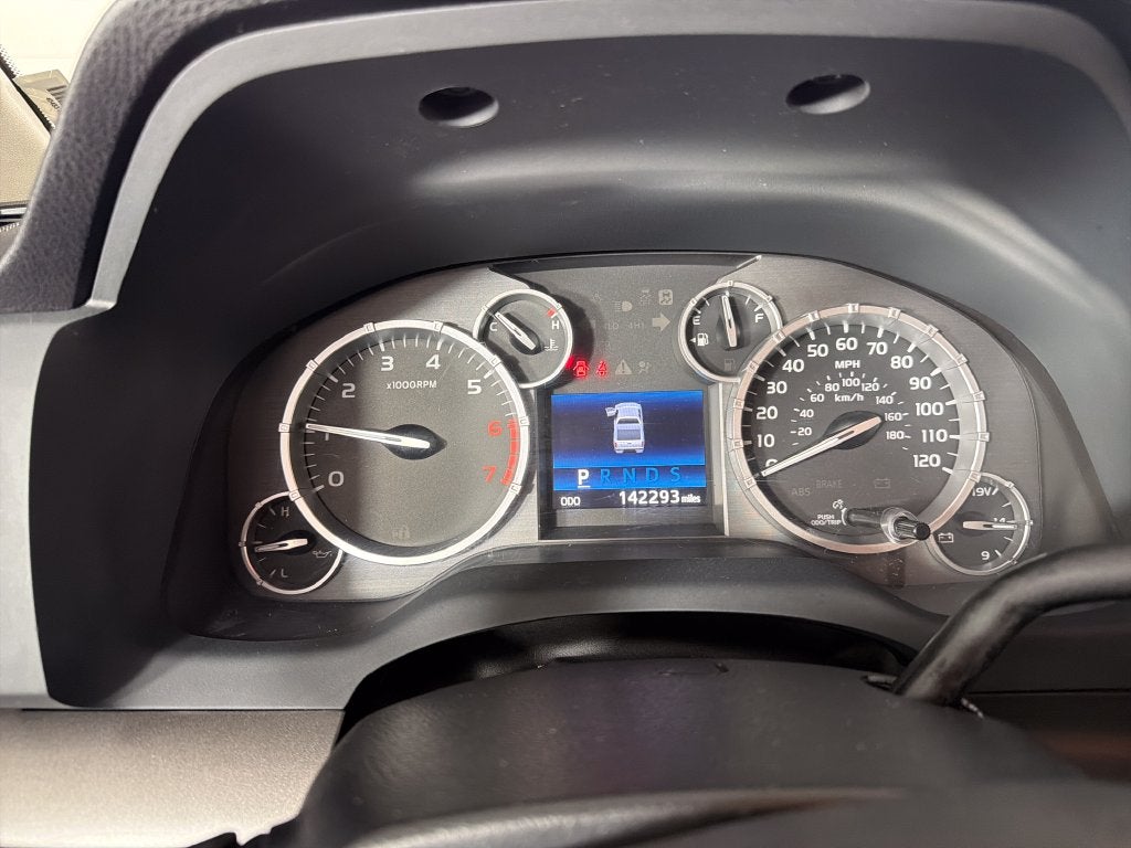 2014 Toyota Tundra SR5