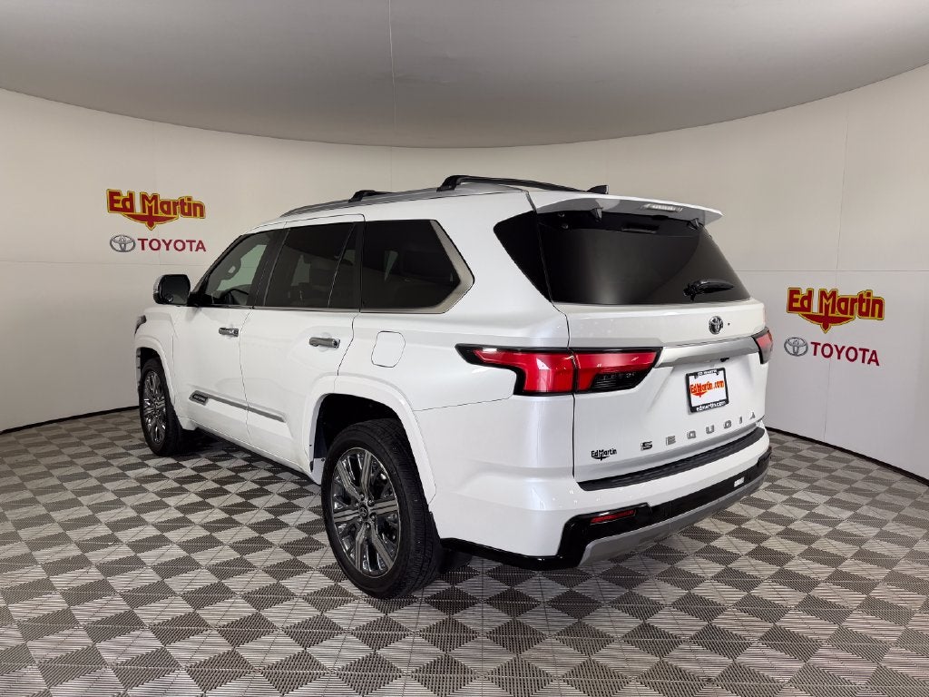 2025 Toyota Sequoia Capstone
