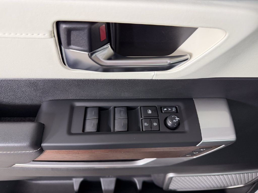 2025 Toyota Sequoia Capstone