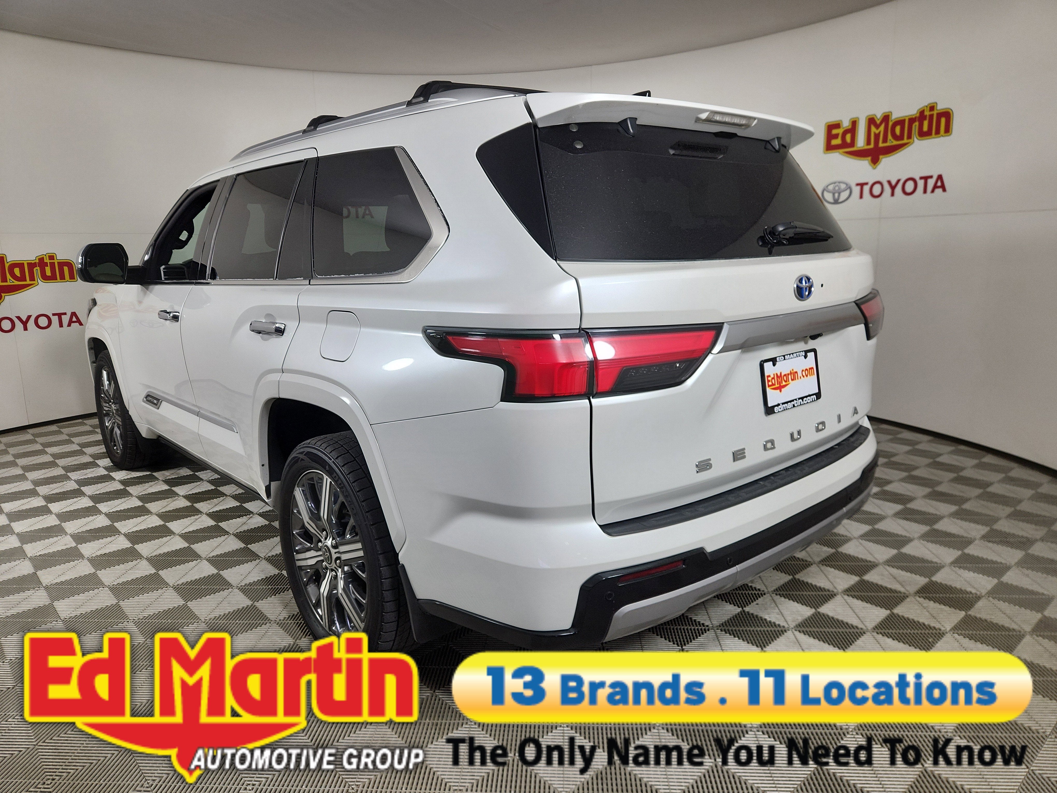 2023 Toyota Sequoia Capstone