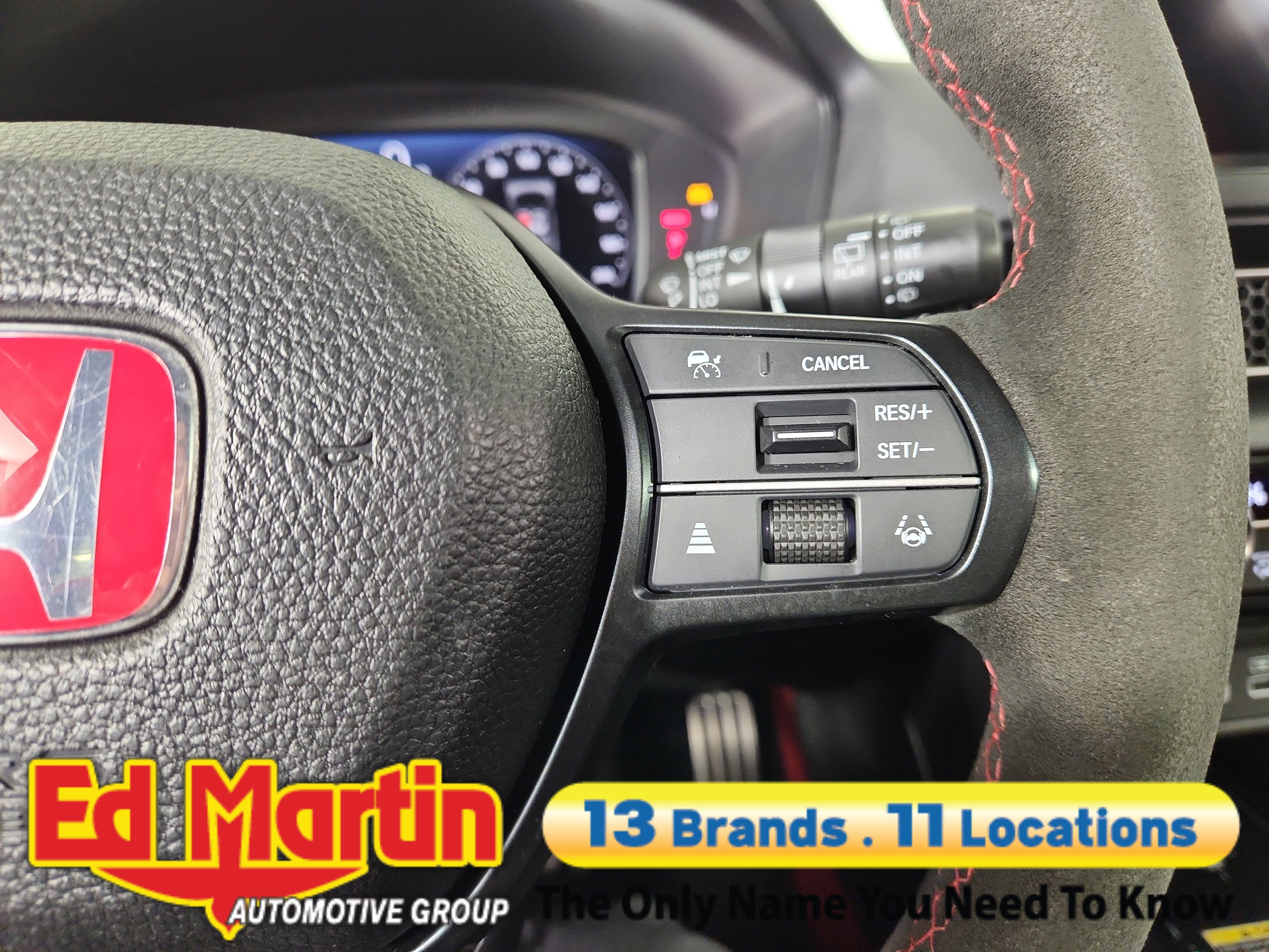 2023 Honda Civic Type R Base