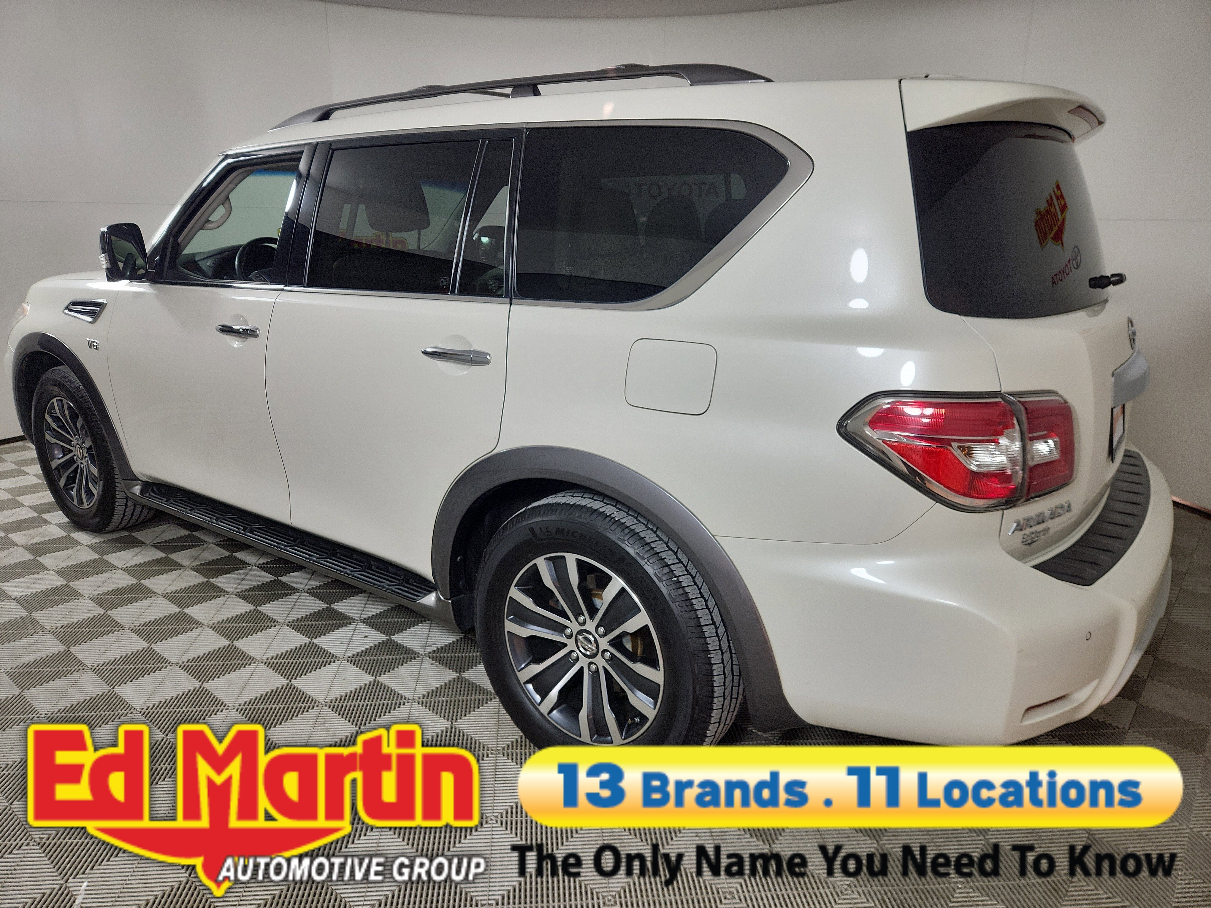 2017 Nissan Armada SL