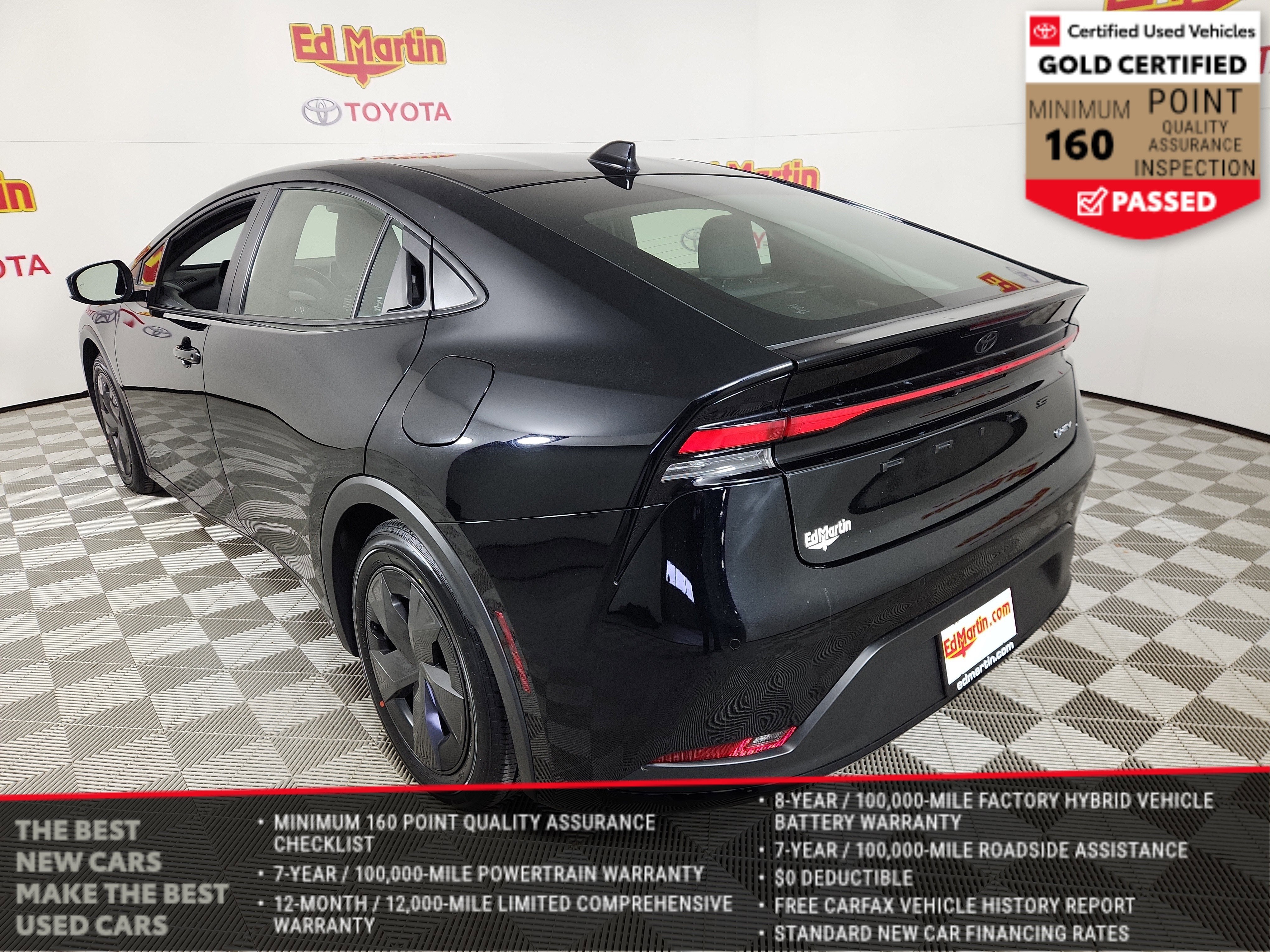 2023 Toyota Prius LE