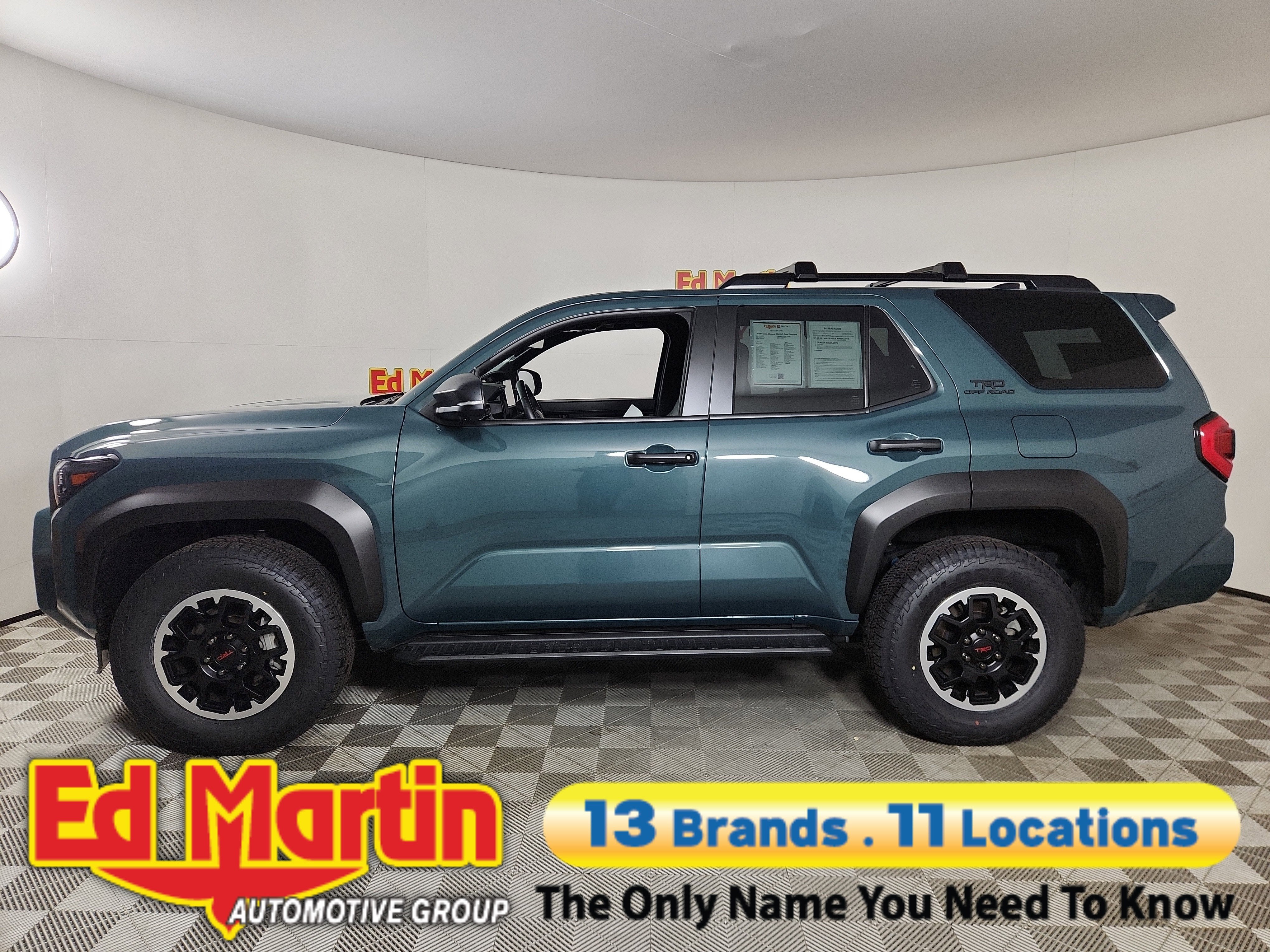 2025 Toyota 4Runner TRD Off Road