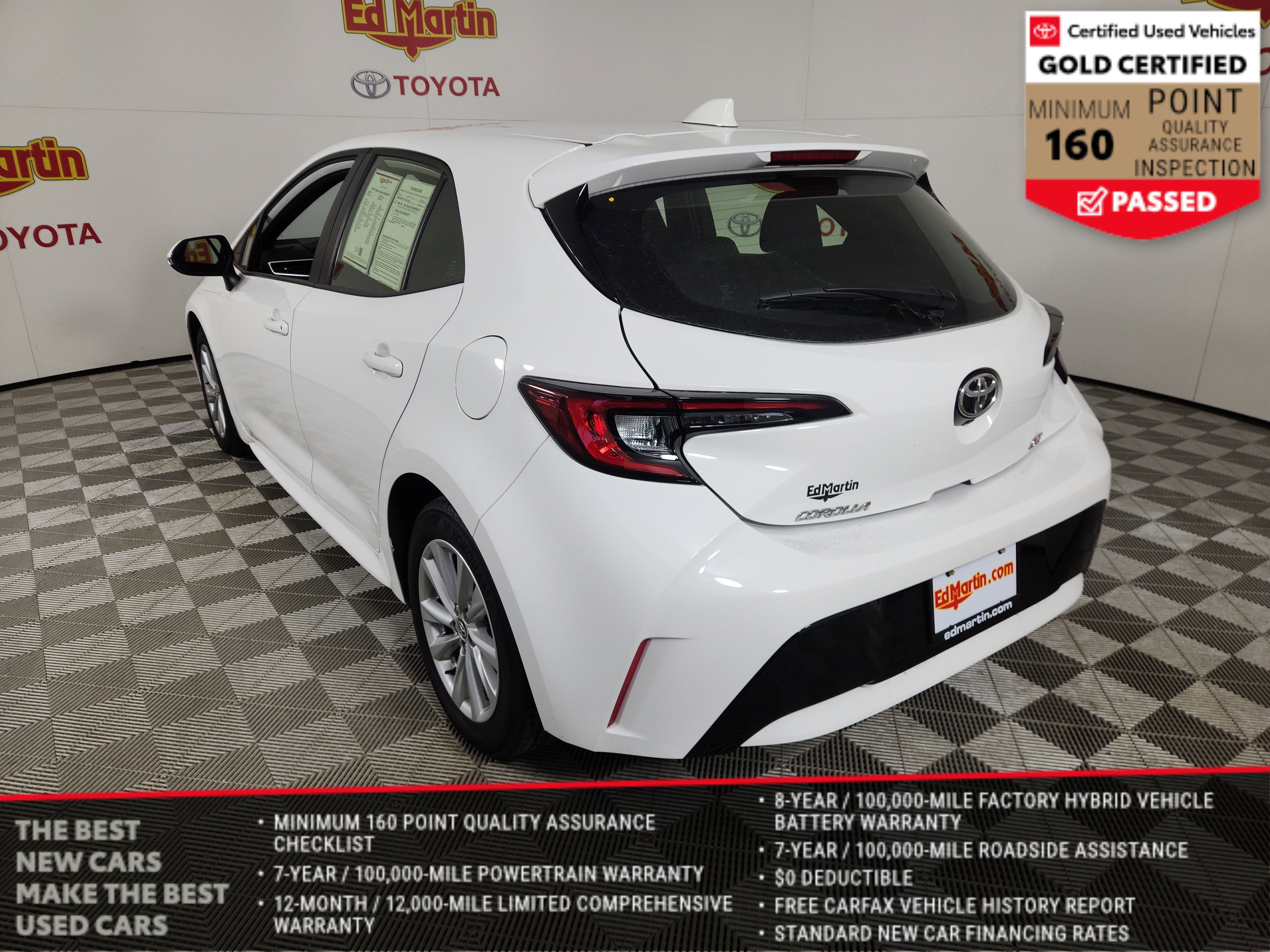 2024 Toyota Corolla Hatchback SE