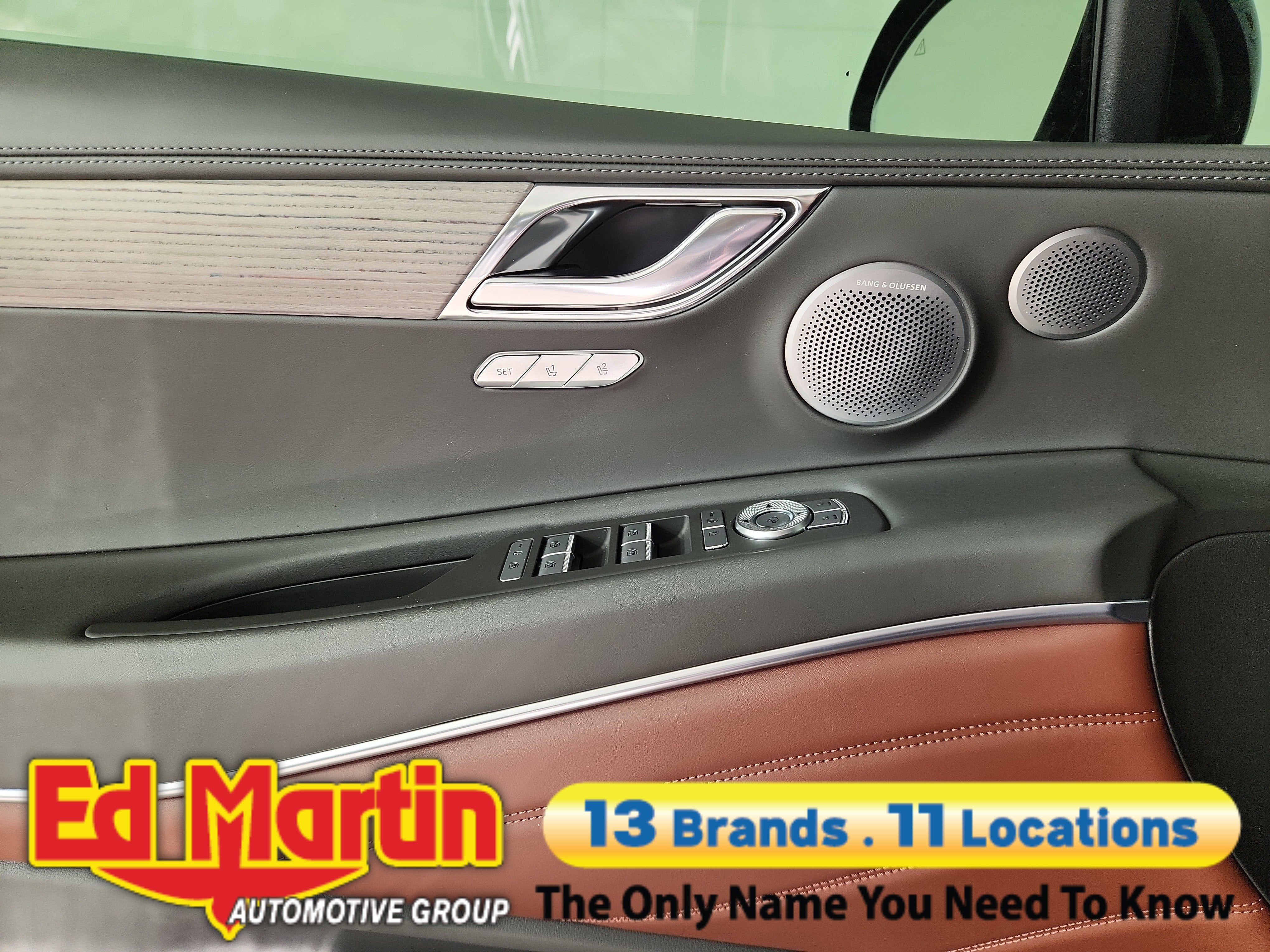 2025 Genesis GV80 Prestige