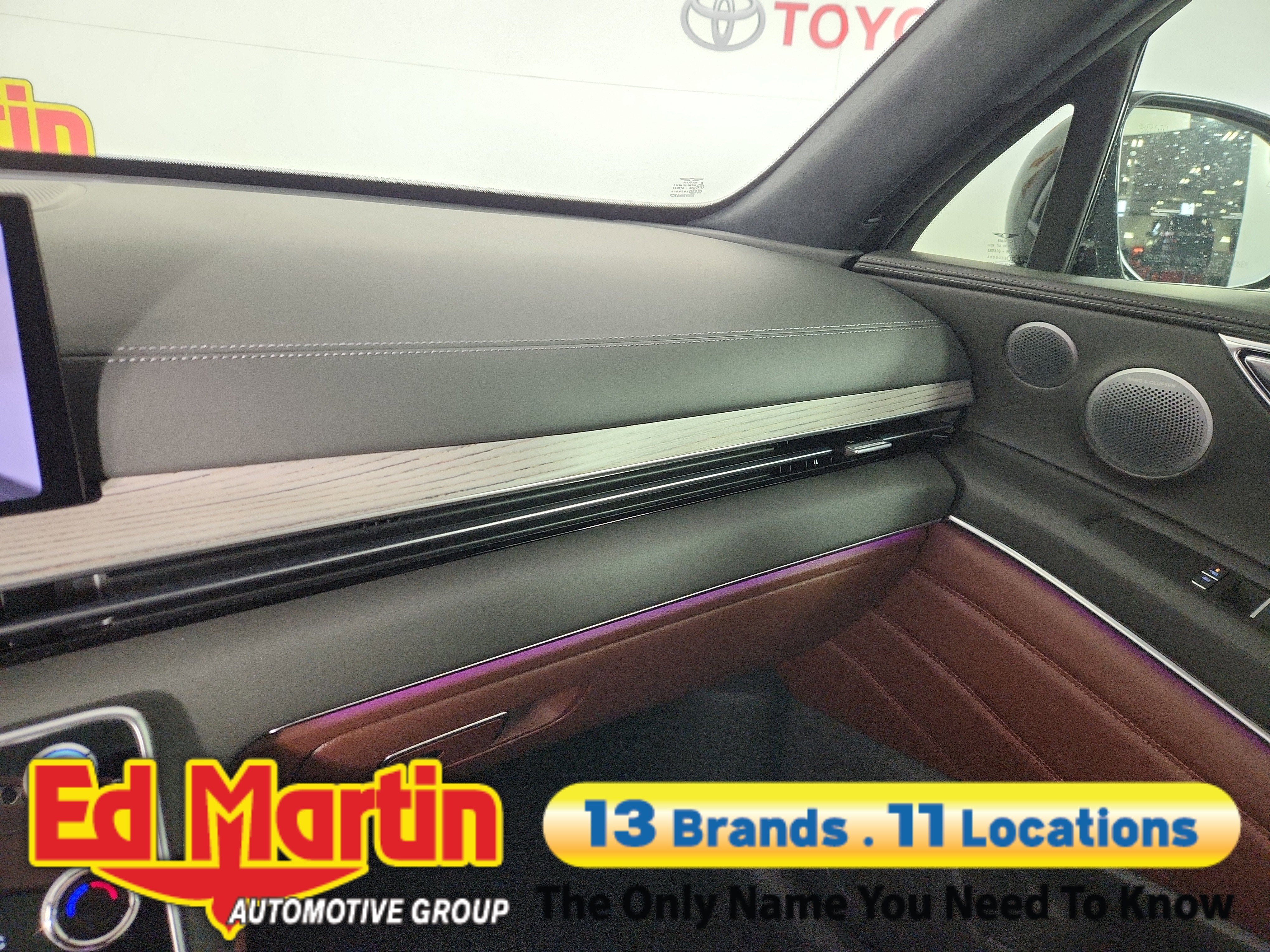 2025 Genesis GV80 Prestige