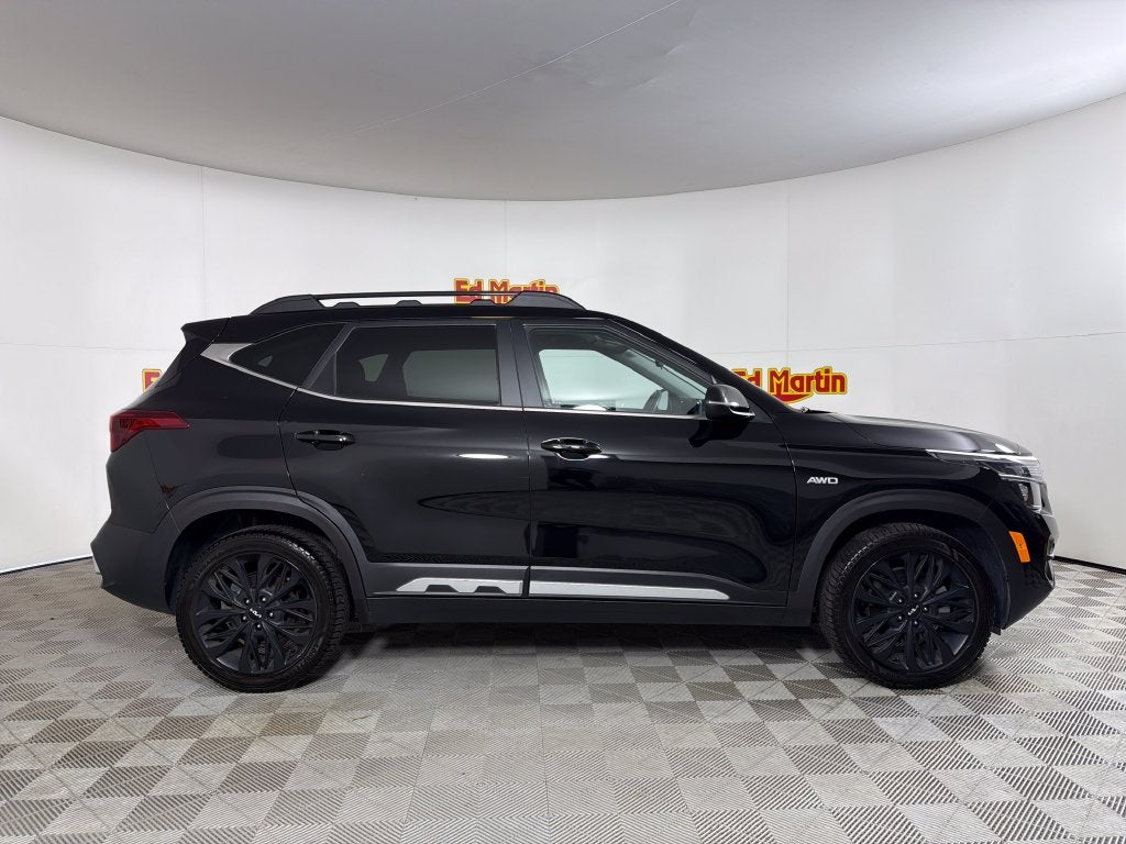 2023 Kia Seltos Nightfall