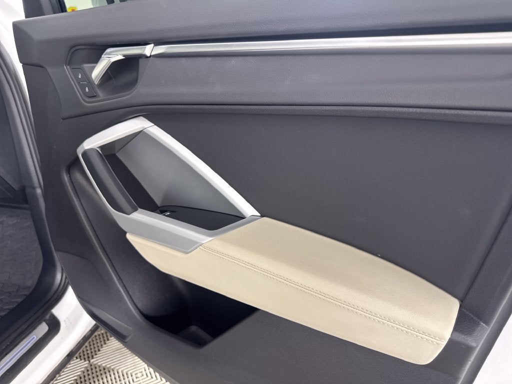 2020 Audi Q3 Premium S line quattro
