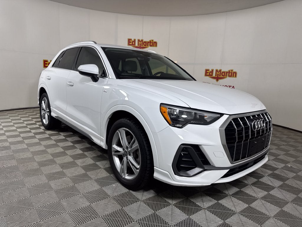 2020 Audi Q3 Premium S line quattro