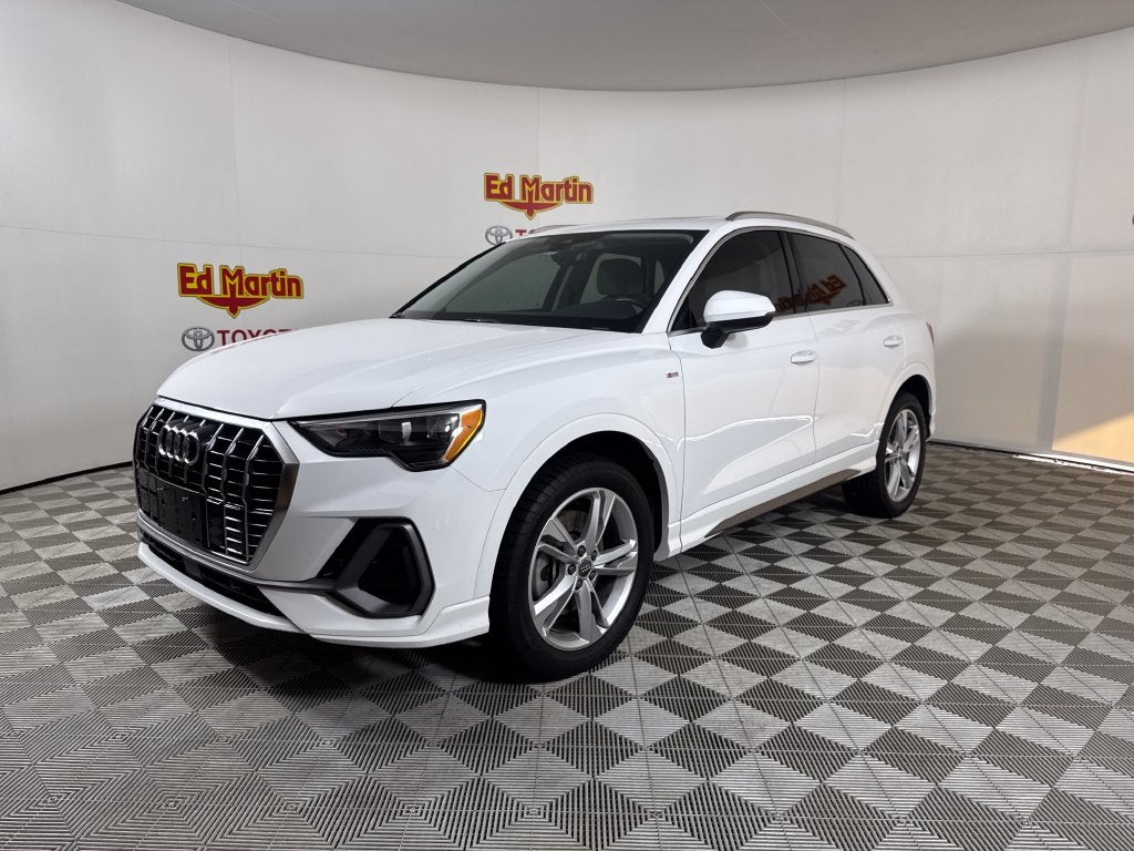 2020 Audi Q3 Premium S line quattro