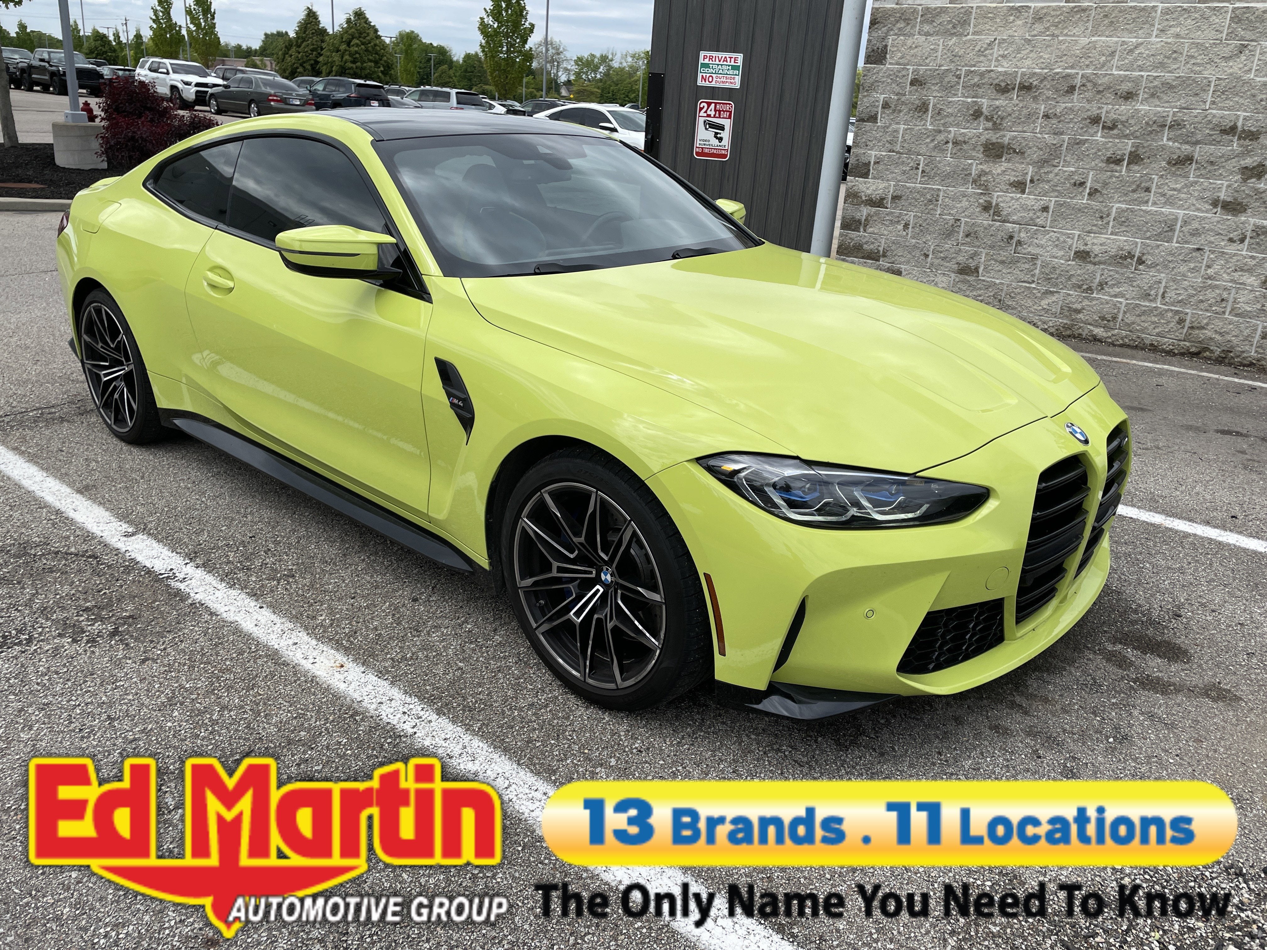 2022 BMW M4 -'s photo