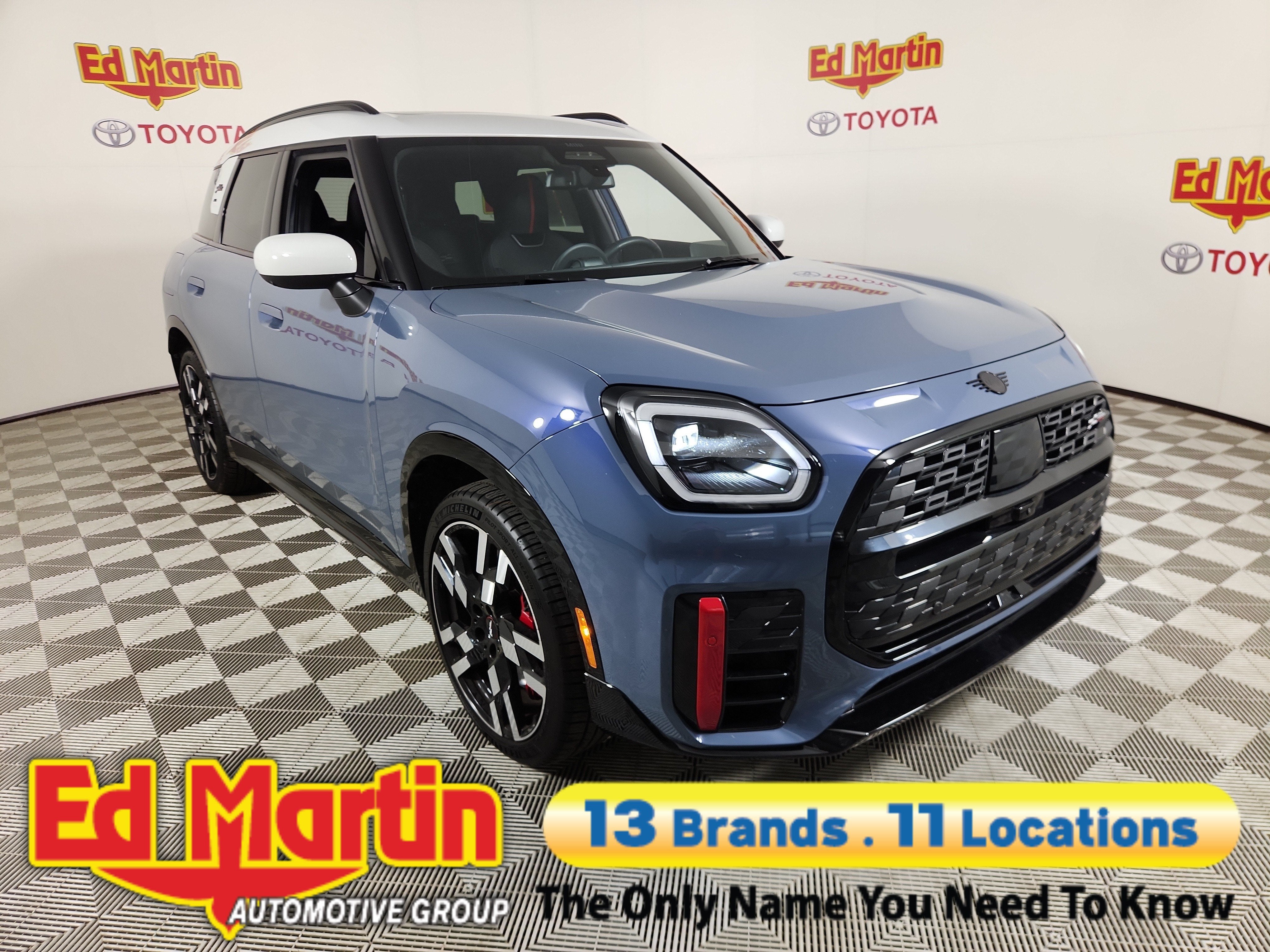 2025 MINI Countryman John Cooper Works