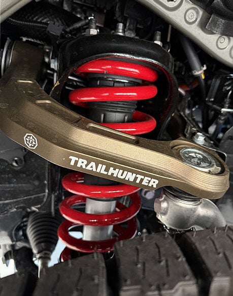 Close up of a Trailhunter suspension lift kit